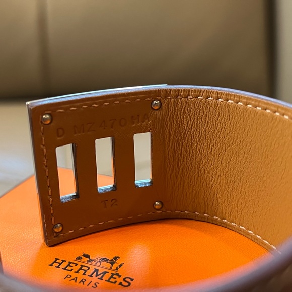 Sold x Hermes Kelly dog bracelet - Picture 8 of 11